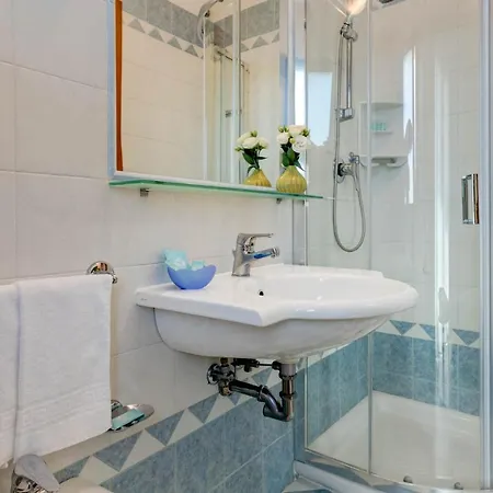 Garni San Carlo Hotel 3*