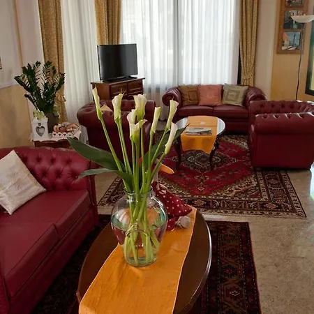 Garni San Carlo Hotel