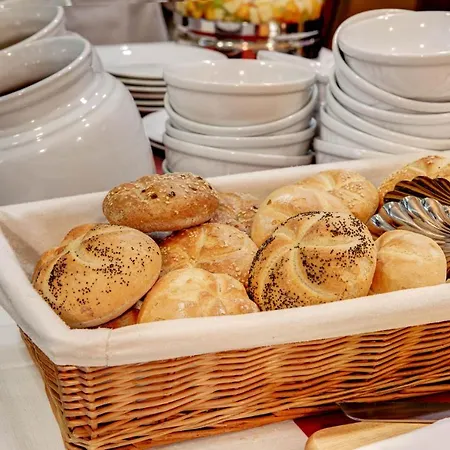 Отель Garni San Carlo 3*